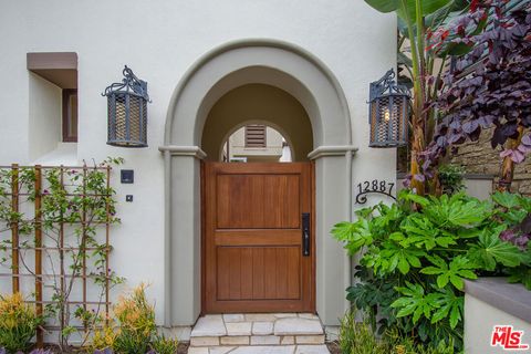 A home in Playa Vista