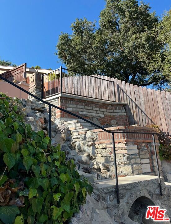 651 Erskine Drive