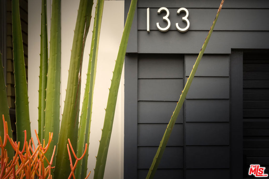 Properties 3 133 Ocean Park Boulevard