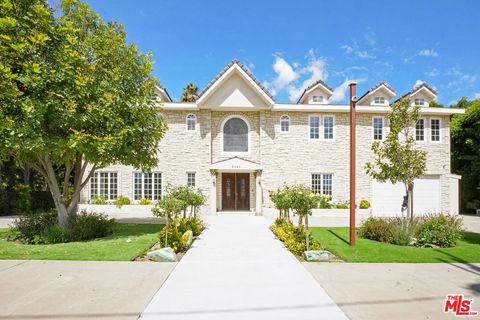 A home in Tarzana