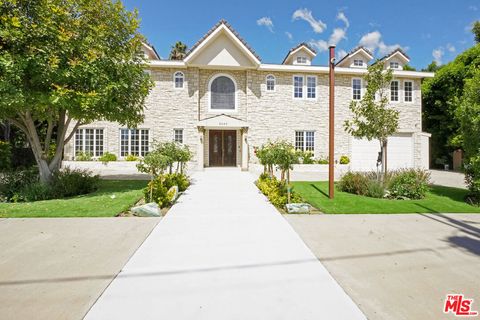 A home in Tarzana