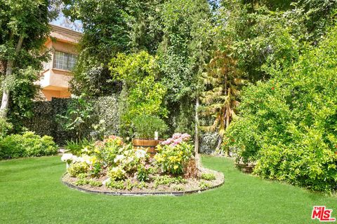 A home in Tarzana