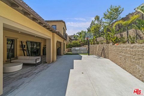 A home in Porter Ranch