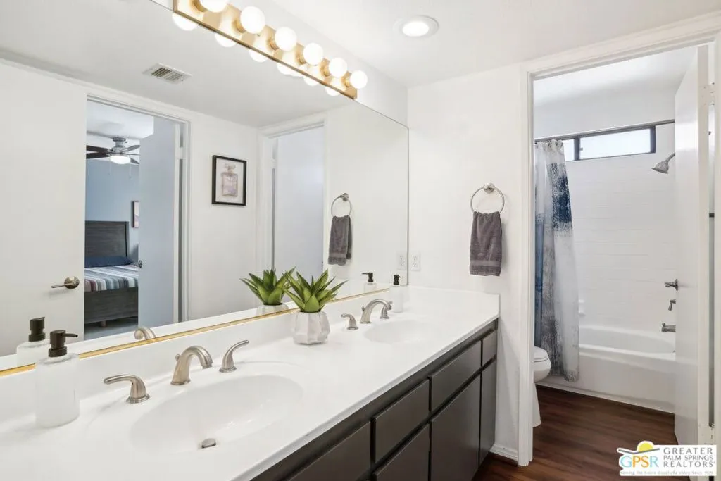 Cathedral City, California 92234, United States, 2 Bedrooms Bedrooms, ,2 BathroomsBathrooms,Residential,Active,22979