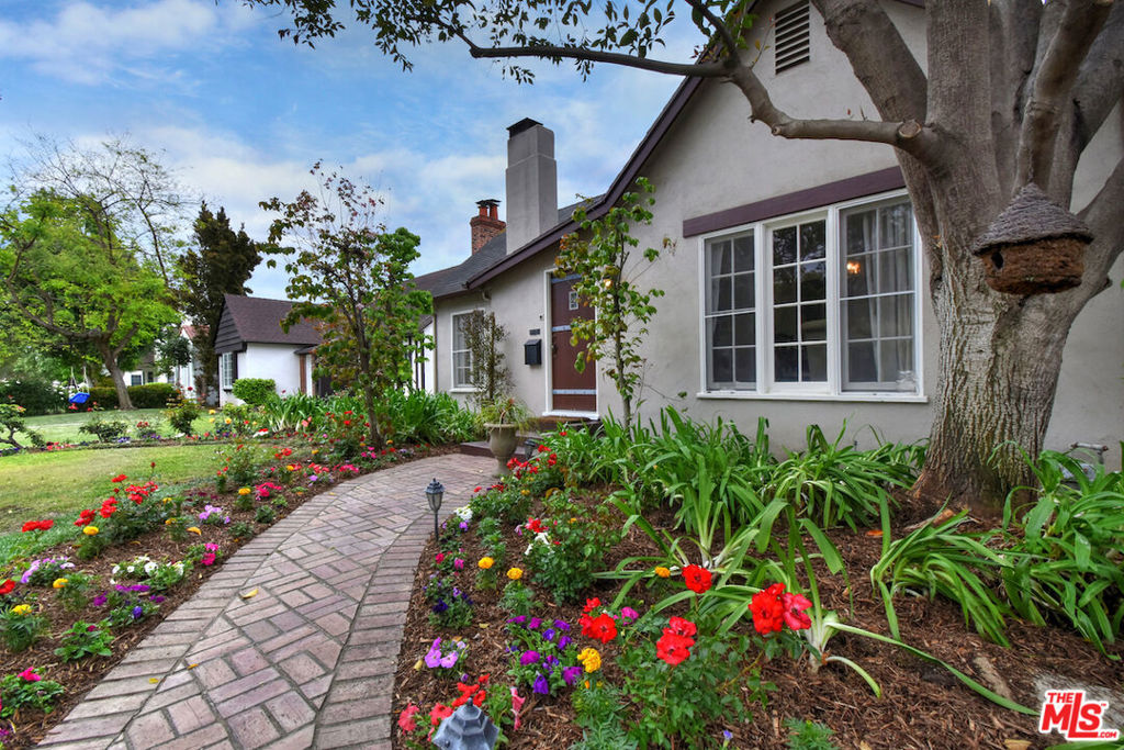 Properties 2 1044 Coolidge Drive