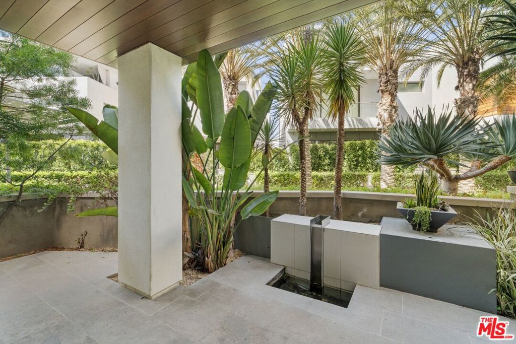 Properties 3 5909 Coral Place