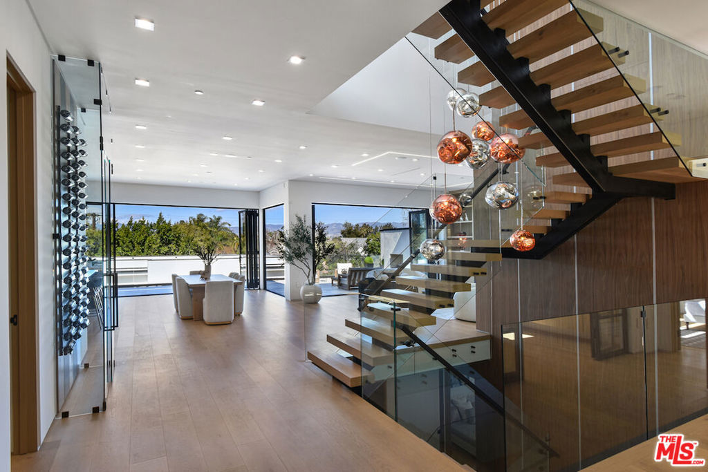 Properties 1 13015 Greenleaf Street