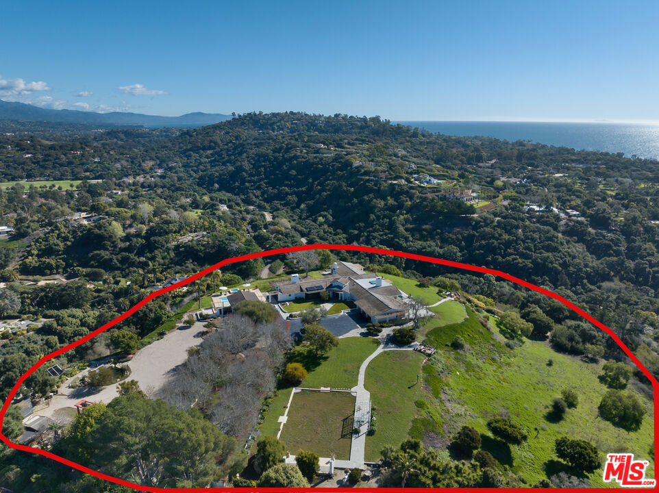 Properties 1 4400 Via Abrigada