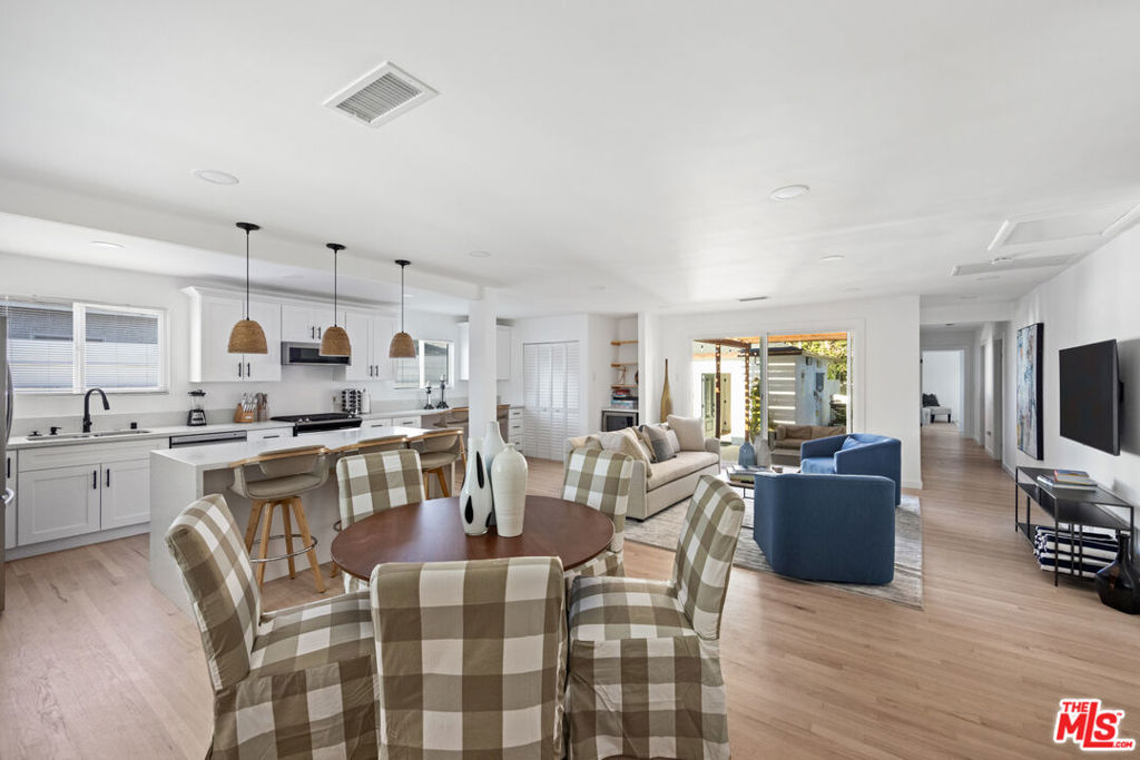 Properties 3 11333 Braddock Drive
