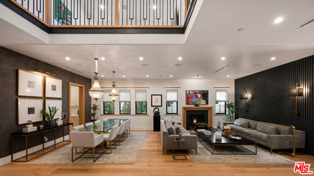 Properties 4 4365 Kraft Avenue