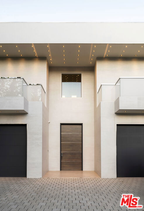 Properties 2 2620 Wallingford Drive