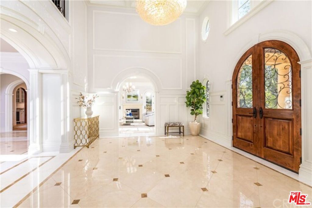 Properties 2 1645 Orlando Road