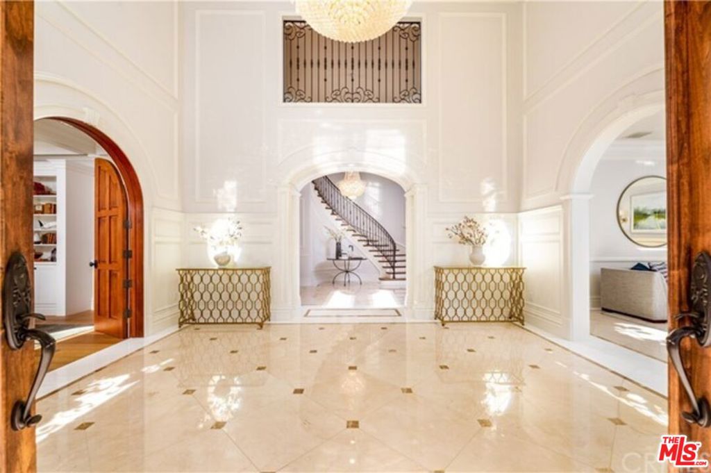 Properties 1 1645 Orlando Road
