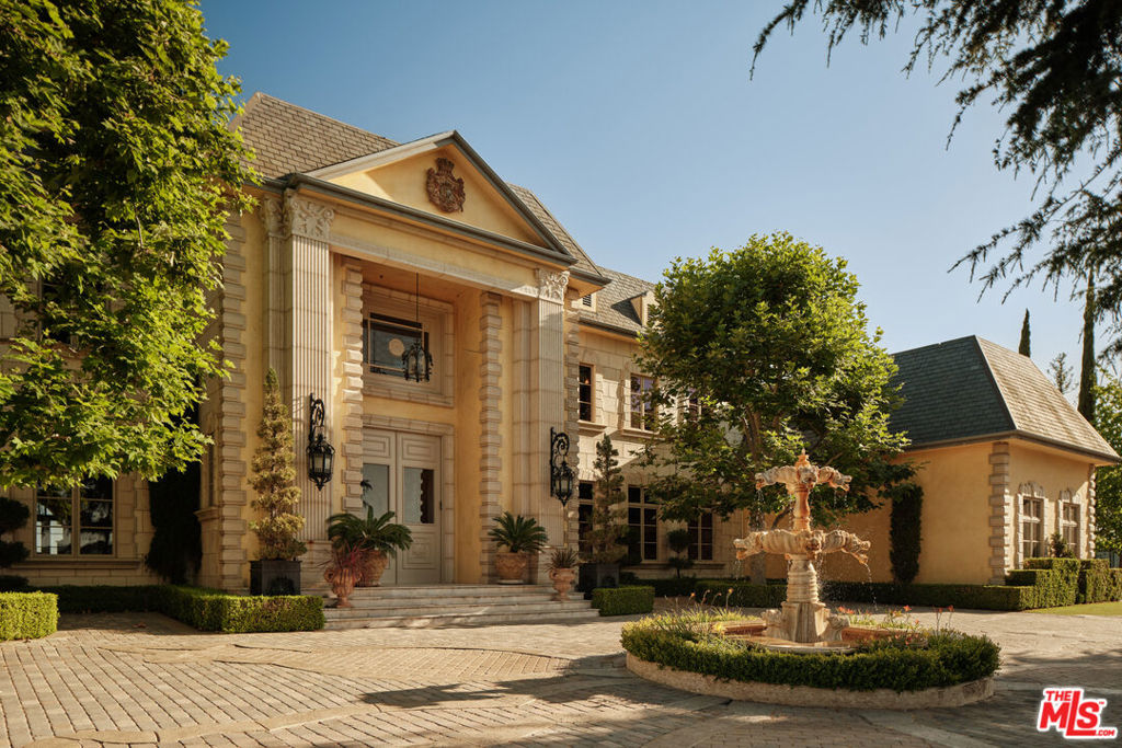 Properties 2 1420 Davies Drive