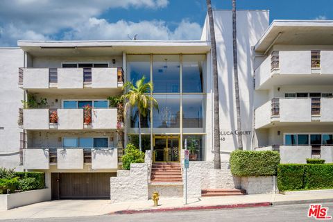 A home in Toluca Lake