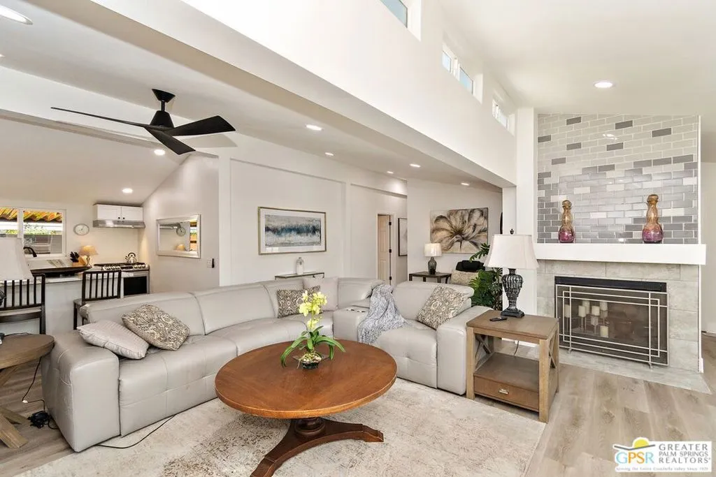 Cathedral City, California 92234, United States, 4 Bedrooms Bedrooms, ,3 BathroomsBathrooms,Residential,Active,23566