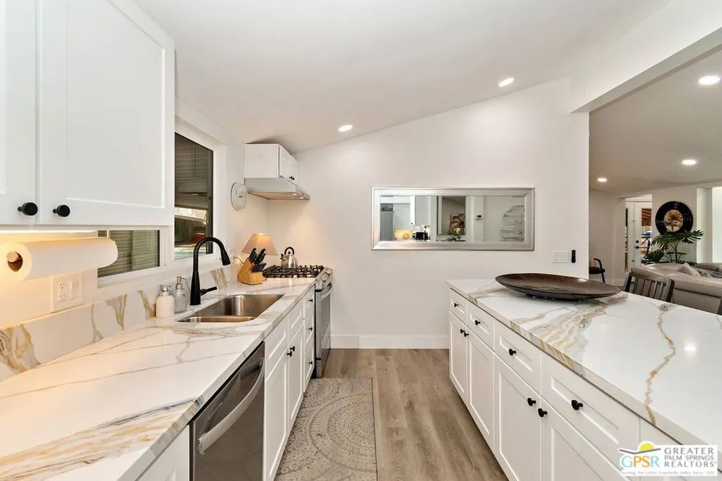 Cathedral City, California 92234, United States, 4 Bedrooms Bedrooms, ,3 BathroomsBathrooms,Residential,Active,23566