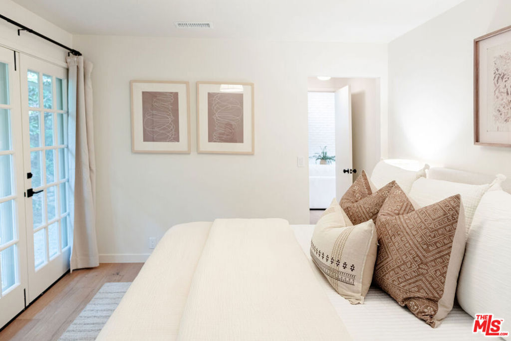 Santa Barbara, California 93108, United States, 3 Bedrooms Bedrooms, ,2 BathroomsBathrooms,Residential,Active,38733