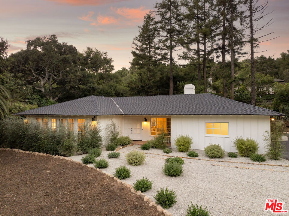 Santa Barbara, California 93108, United States, 3 Bedrooms Bedrooms, ,2 BathroomsBathrooms,Residential,Active,38733