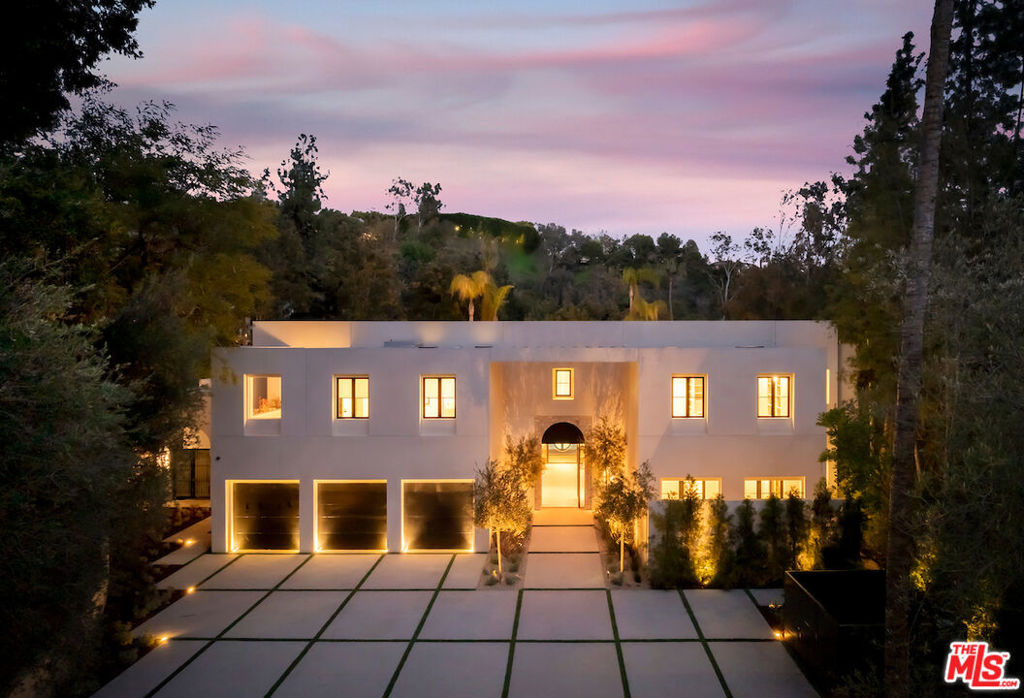 Properties 3 9951 Liebe Drive