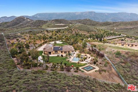 5105 Via El Cerro Newbury Park CA 91320