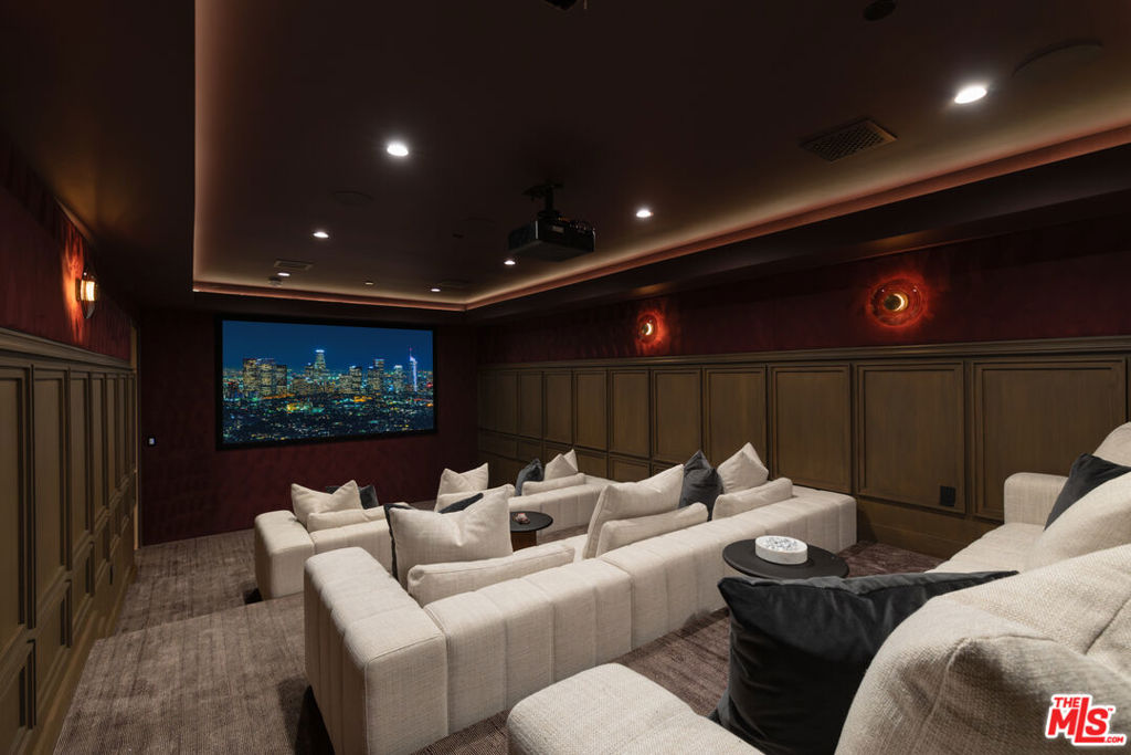 Properties 4 1682 San Onofre Drive