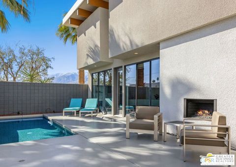 Townhouse in Palm Springs CA 1502 Baristo Road 26.jpg