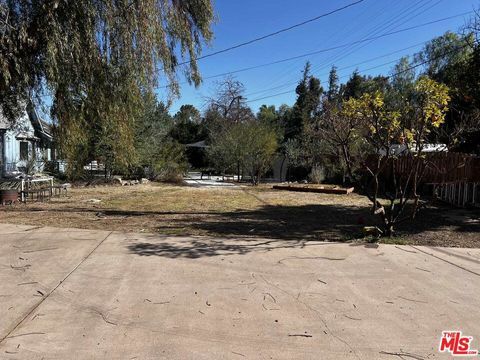 A home in Tarzana