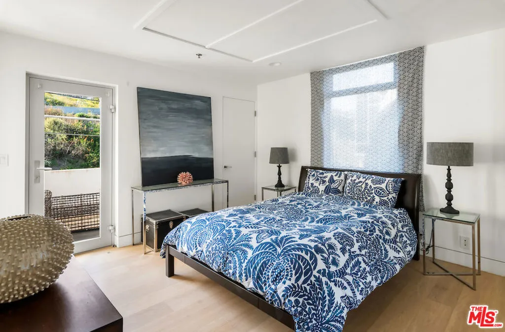 Malibu, California 90265, United States, 4 Bedrooms Bedrooms, ,4 BathroomsBathrooms,Residential,Active,13589