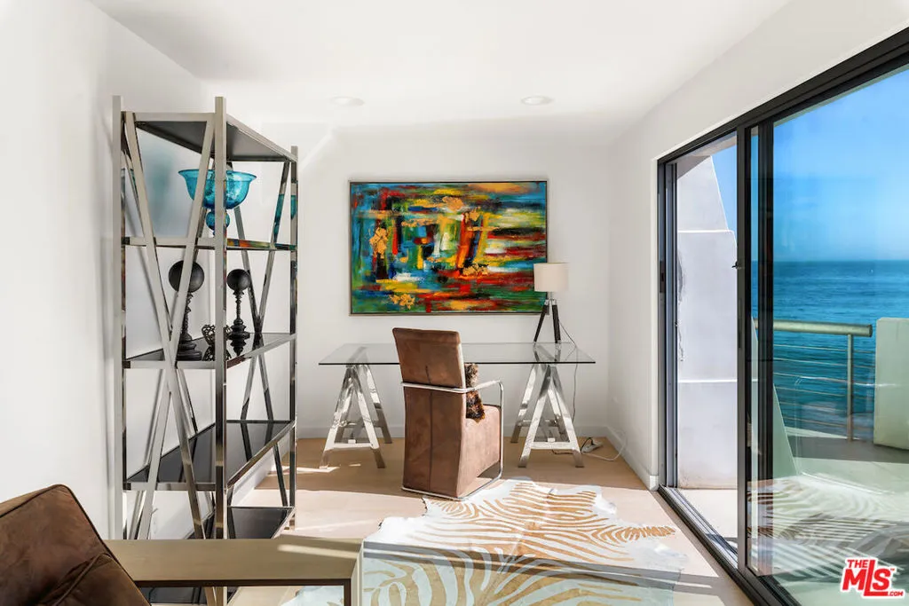 Malibu, California 90265, United States, 4 Bedrooms Bedrooms, ,4 BathroomsBathrooms,Residential,Active,13589