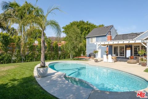 A home in Studio City