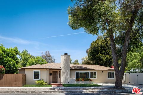 A home in Woodland Hills