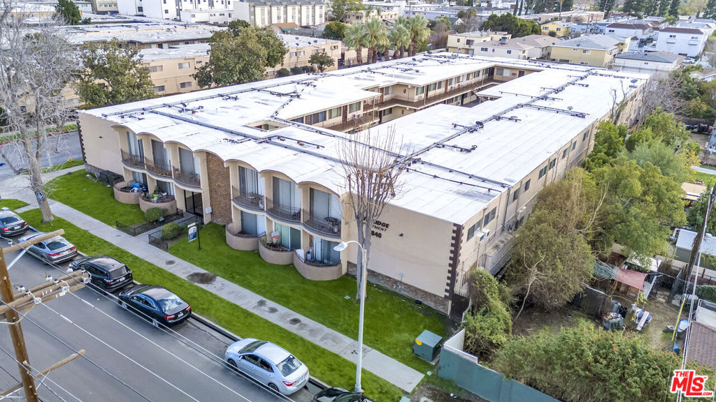Properties 4 11840 Kittridge Street