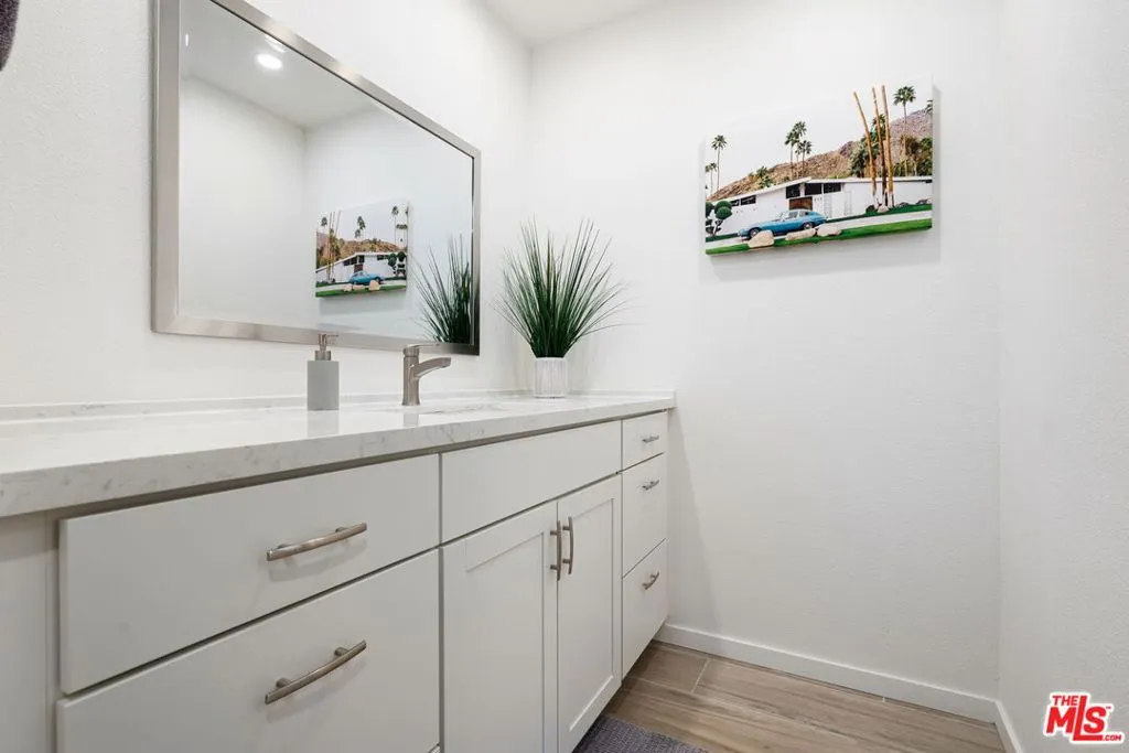 Rancho Mirage, California 92270, United States, 2 Bedrooms Bedrooms, ,2 BathroomsBathrooms,Residential,Pending,89775