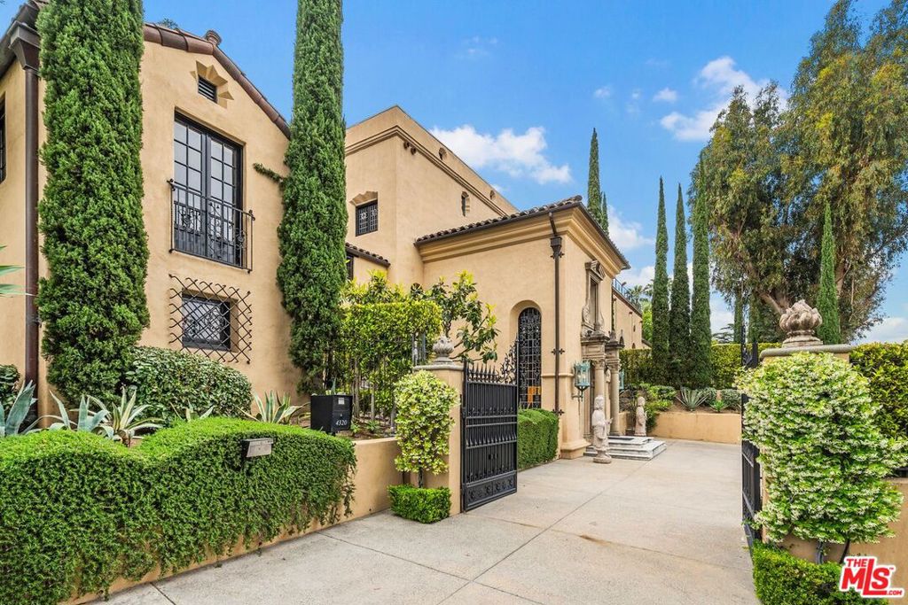 Properties 2 4320 Cedarhurst Circle