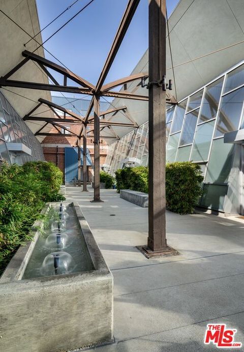120 S Hewitt Street 9 Los Angeles CA 90012