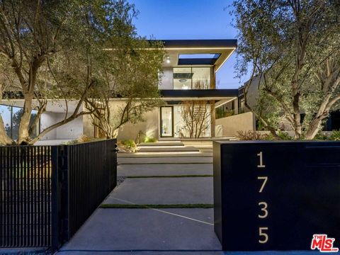 A home in South Pasadena