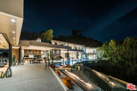 9330 Flicker Way Los Angeles CA 90069