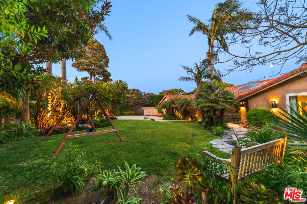 Properties 4 29020 Cliffside Drive