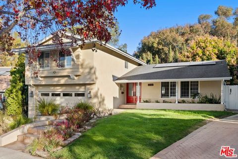 A home in Lomita