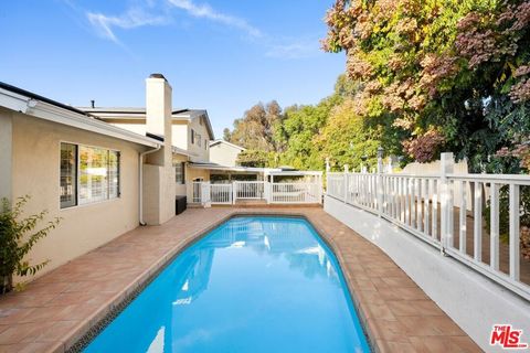 A home in Lomita