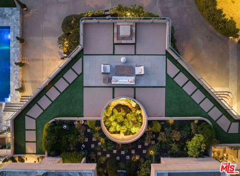 A home in Calabasas