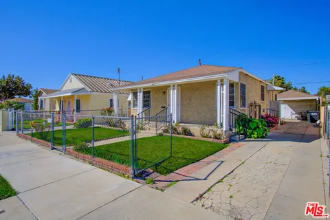 MLS: 25508839