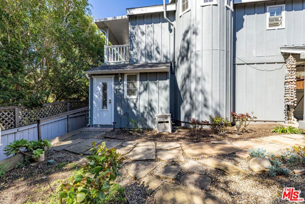 listing image 43