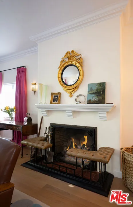 Los Angeles, California 90024, United States, 4 Bedrooms Bedrooms, ,4 BathroomsBathrooms,Residential,Active,81882