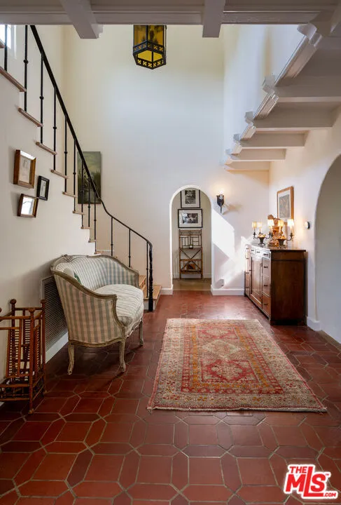 Los Angeles, California 90024, United States, 4 Bedrooms Bedrooms, ,4 BathroomsBathrooms,Residential,Active,81882