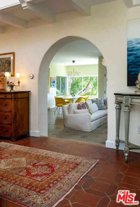 Los Angeles, California 90024, United States, 4 Bedrooms Bedrooms, ,4 BathroomsBathrooms,Residential,Active,81882