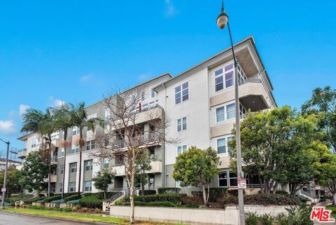 A home in Playa Vista