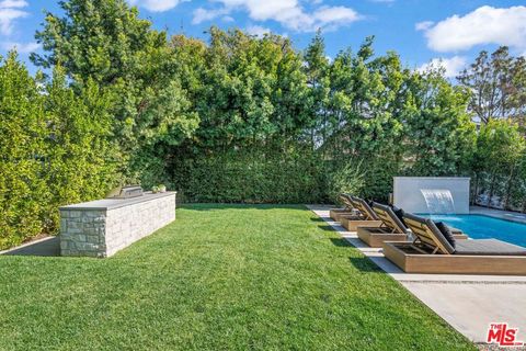 A home in Toluca Lake