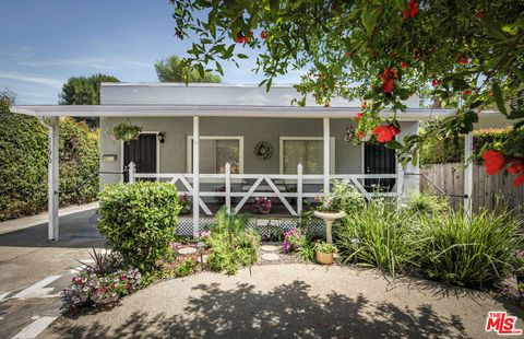 A home in North Hollywood